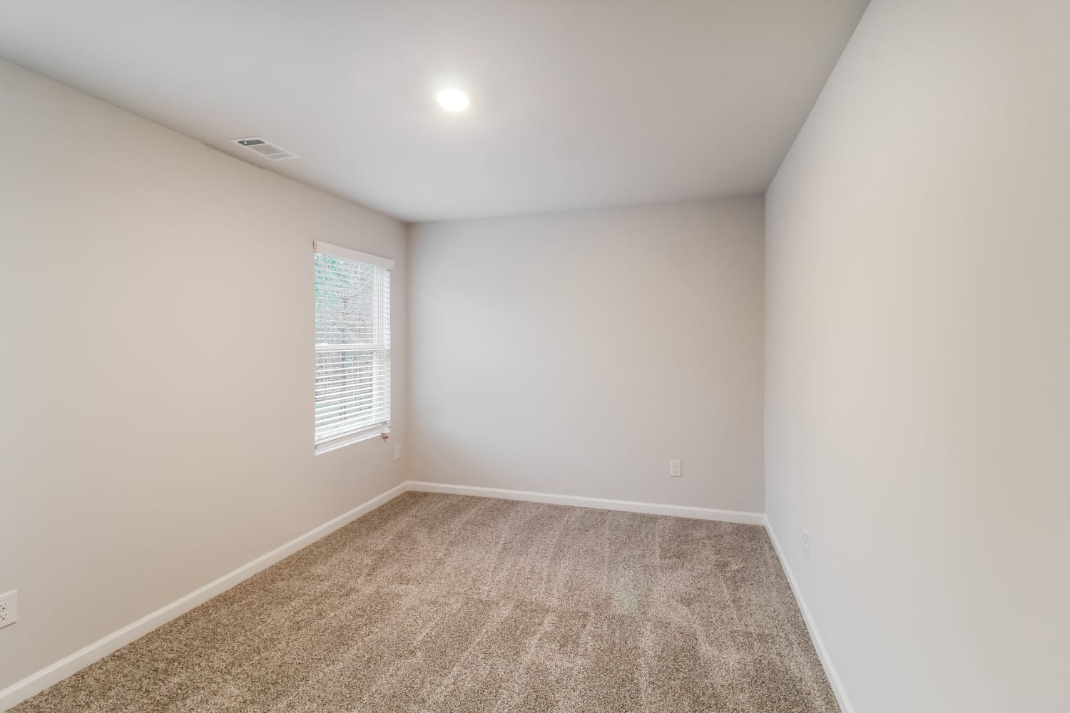 393 Amelia Ln, Covington photo 12