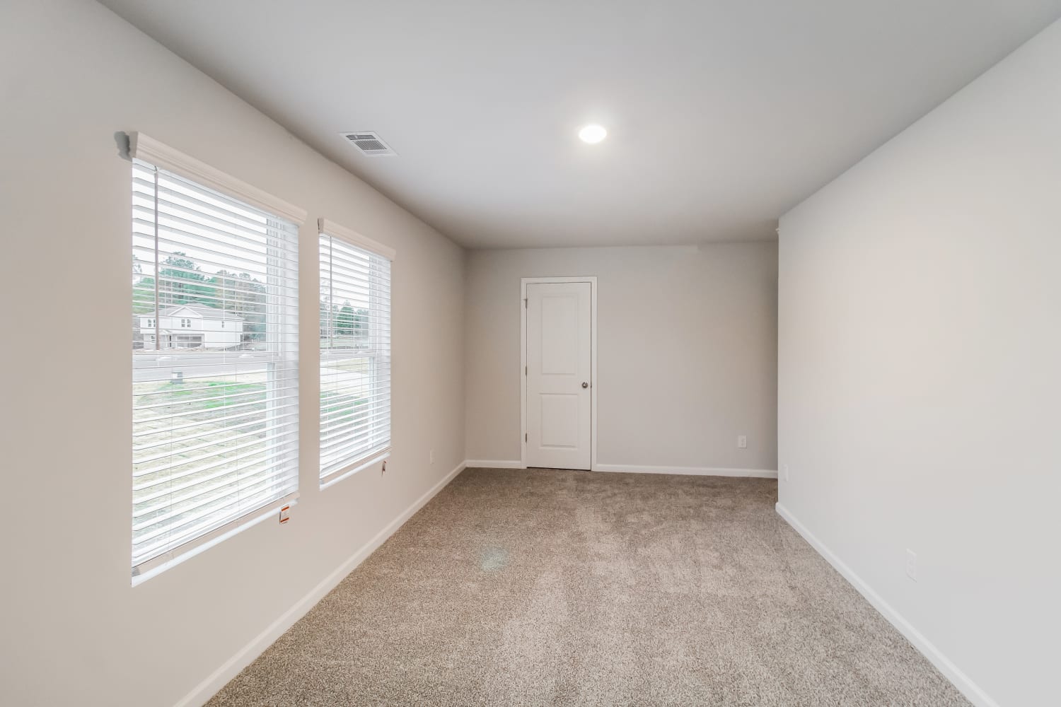 393 Amelia Ln, Covington photo 7