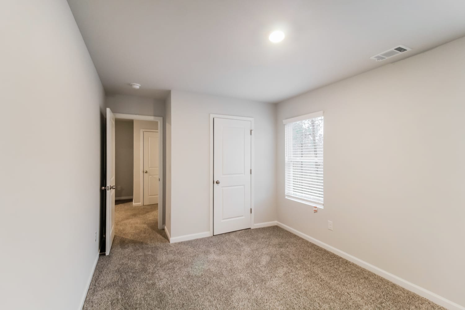 393 Amelia Ln, Covington photo 10