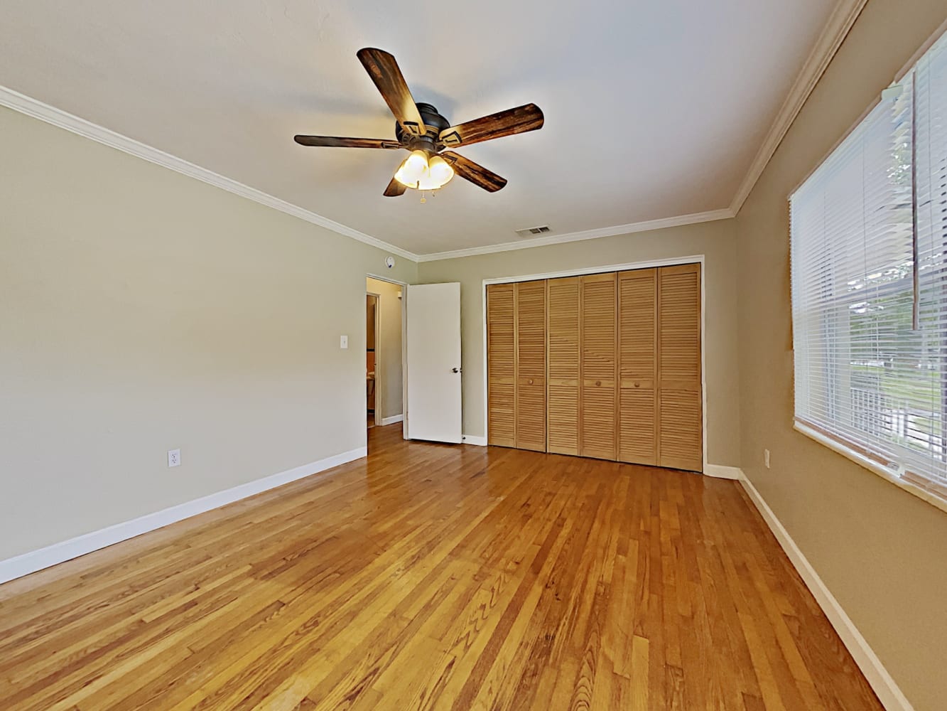 3930 30th Ave N, Saint Petersburg photo 10