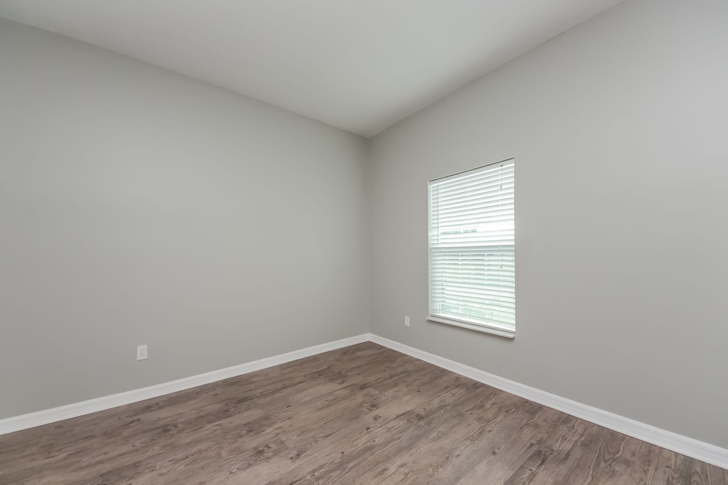 3930 Wind Dancer Cir, Saint Cloud photo 11