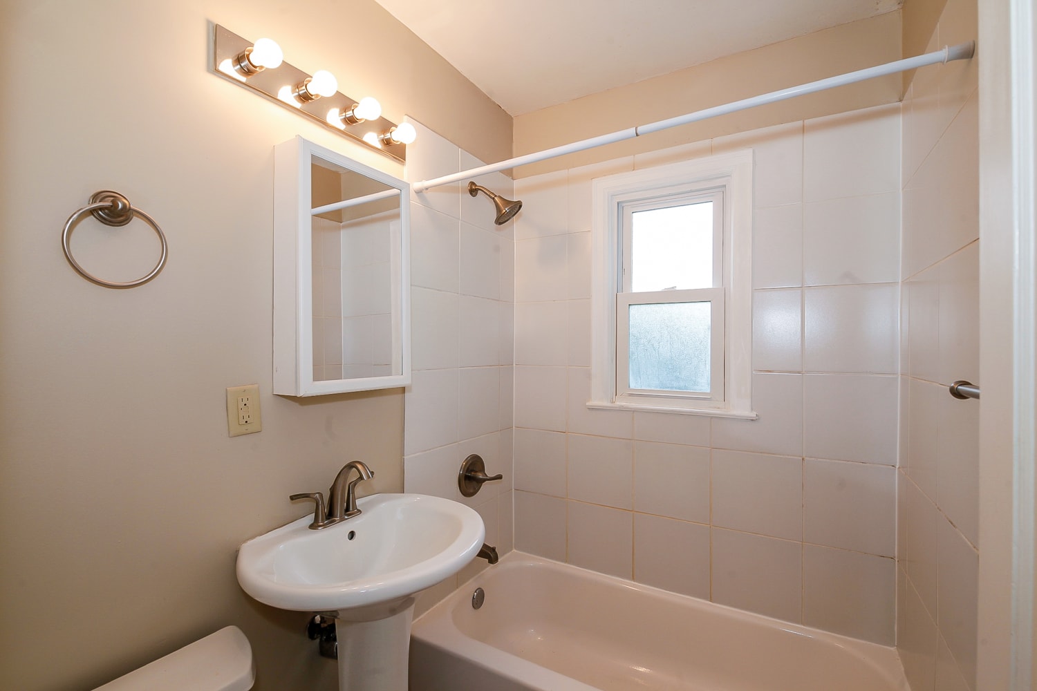 3940 3rd St NE, Columbia Heights photo 18