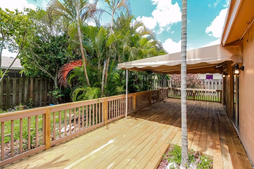 3944 NW 2nd Ct, Deerfield Beach photo 10