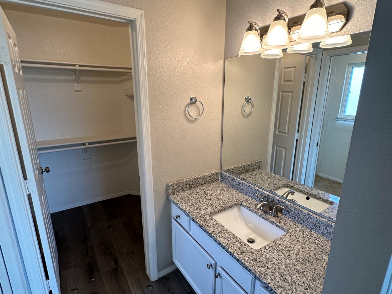 3959 W Electra Ln, Glendale photo 15