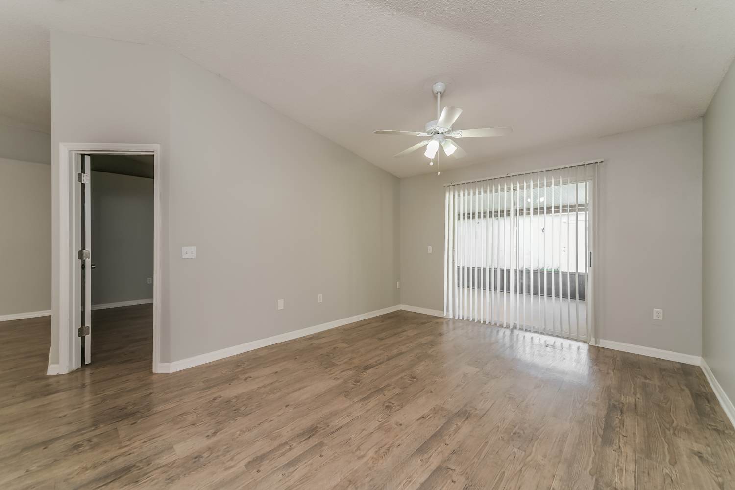 397 Regal Downs Cir, Winter Garden photo 8