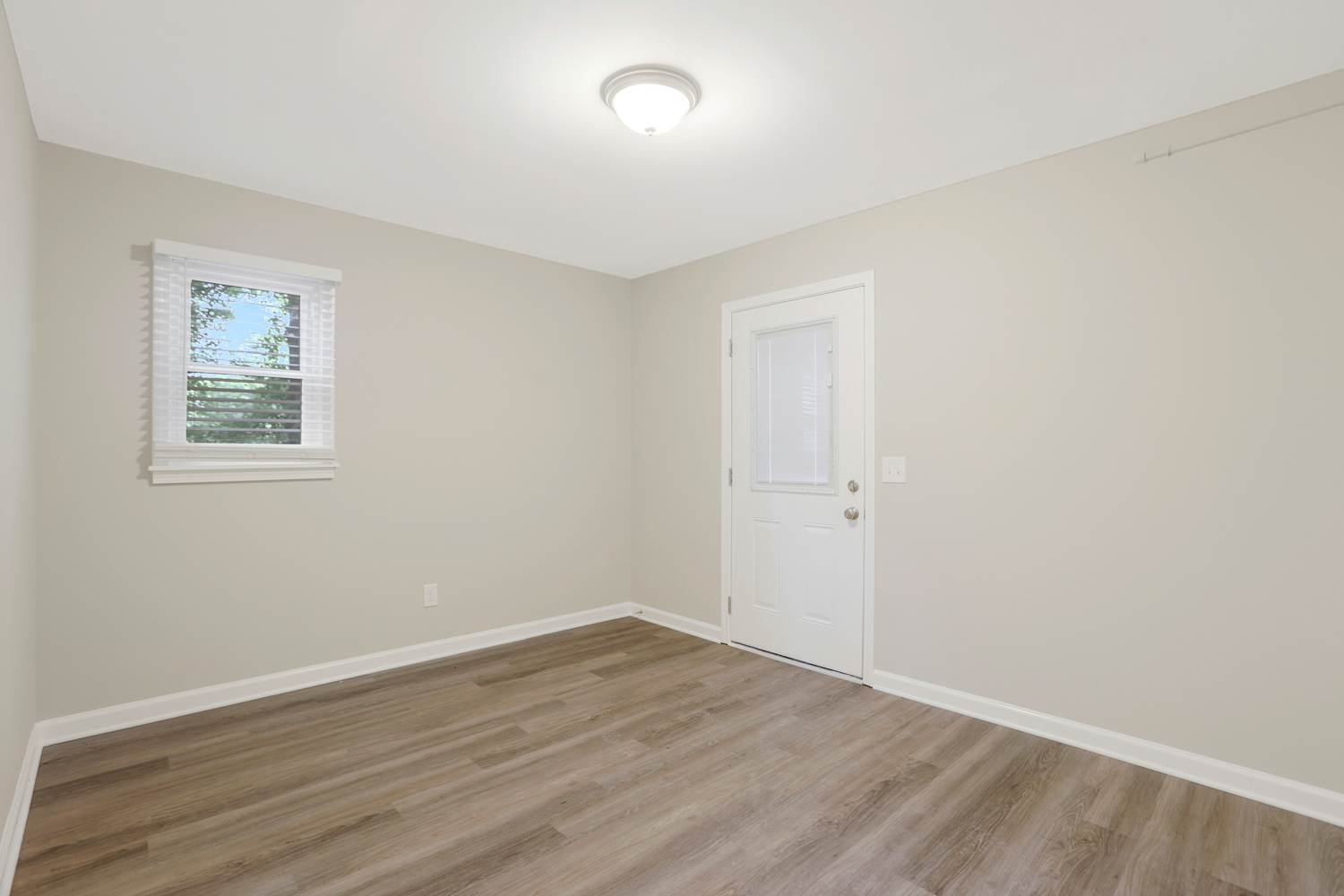 3997 Reid Rd, Douglasville photo 10