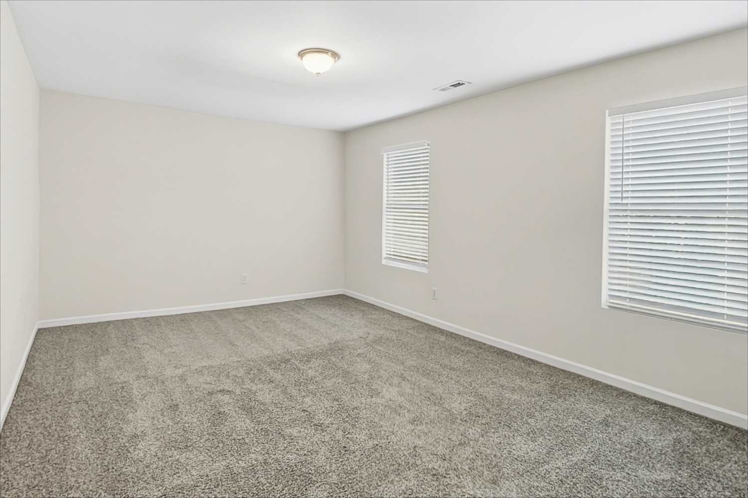 40 Luzelle Dr, Winston Salem photo 15
