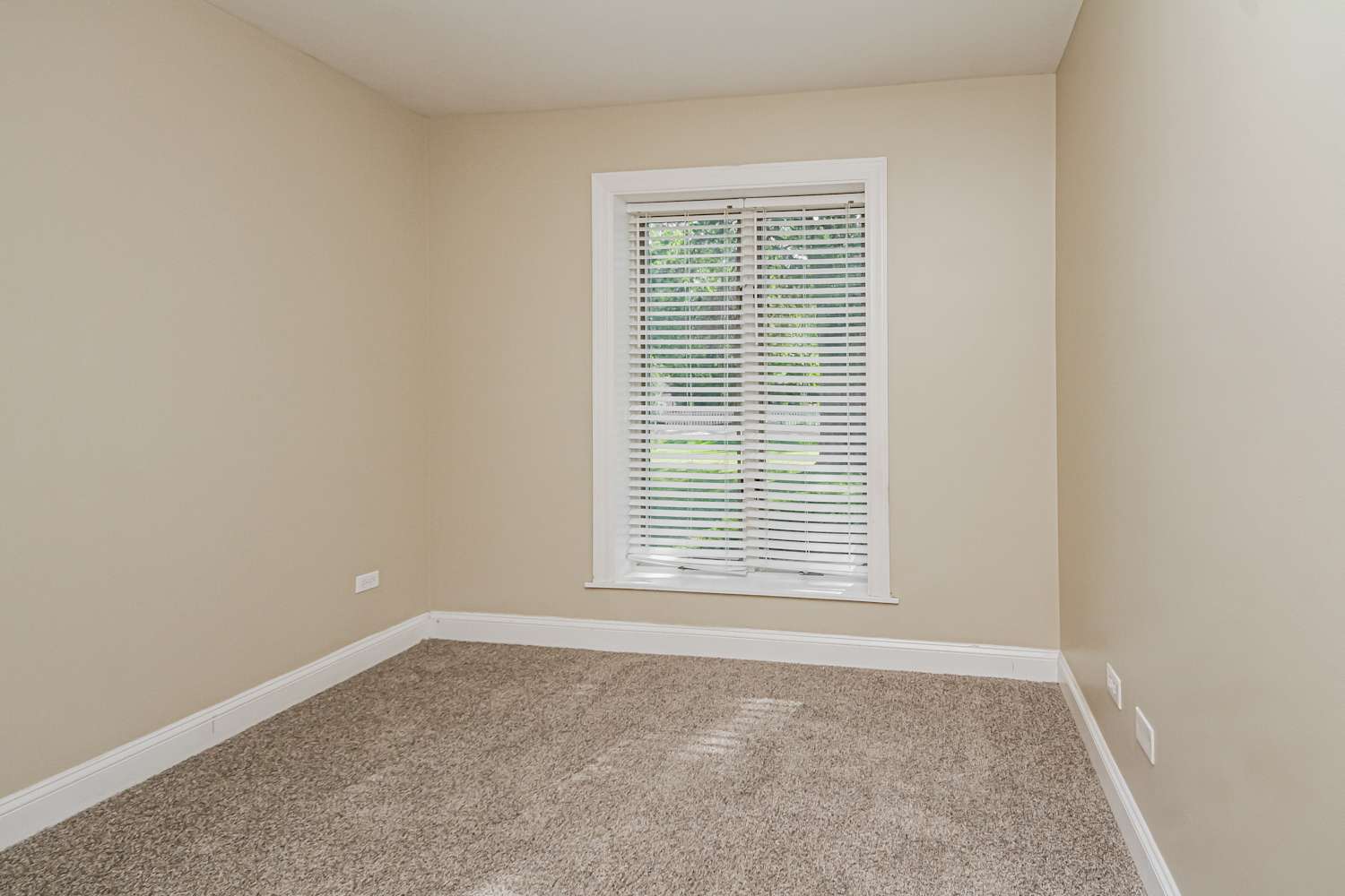 400 N Richmond Ave, Westmont photo 13