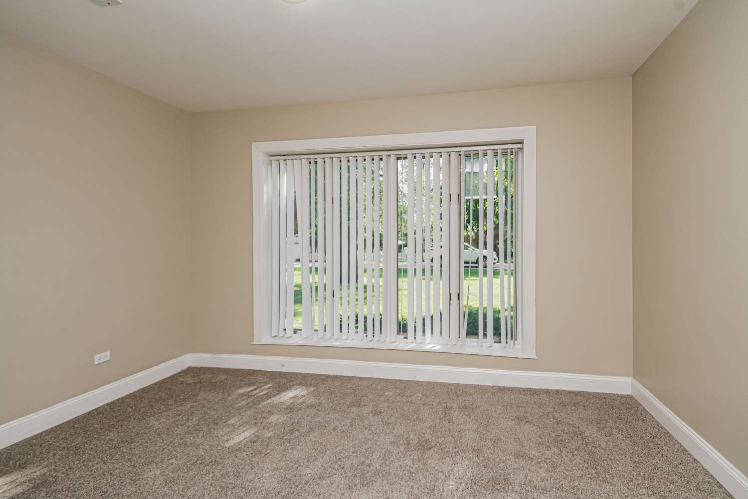 400 N Richmond Ave, Westmont photo 11