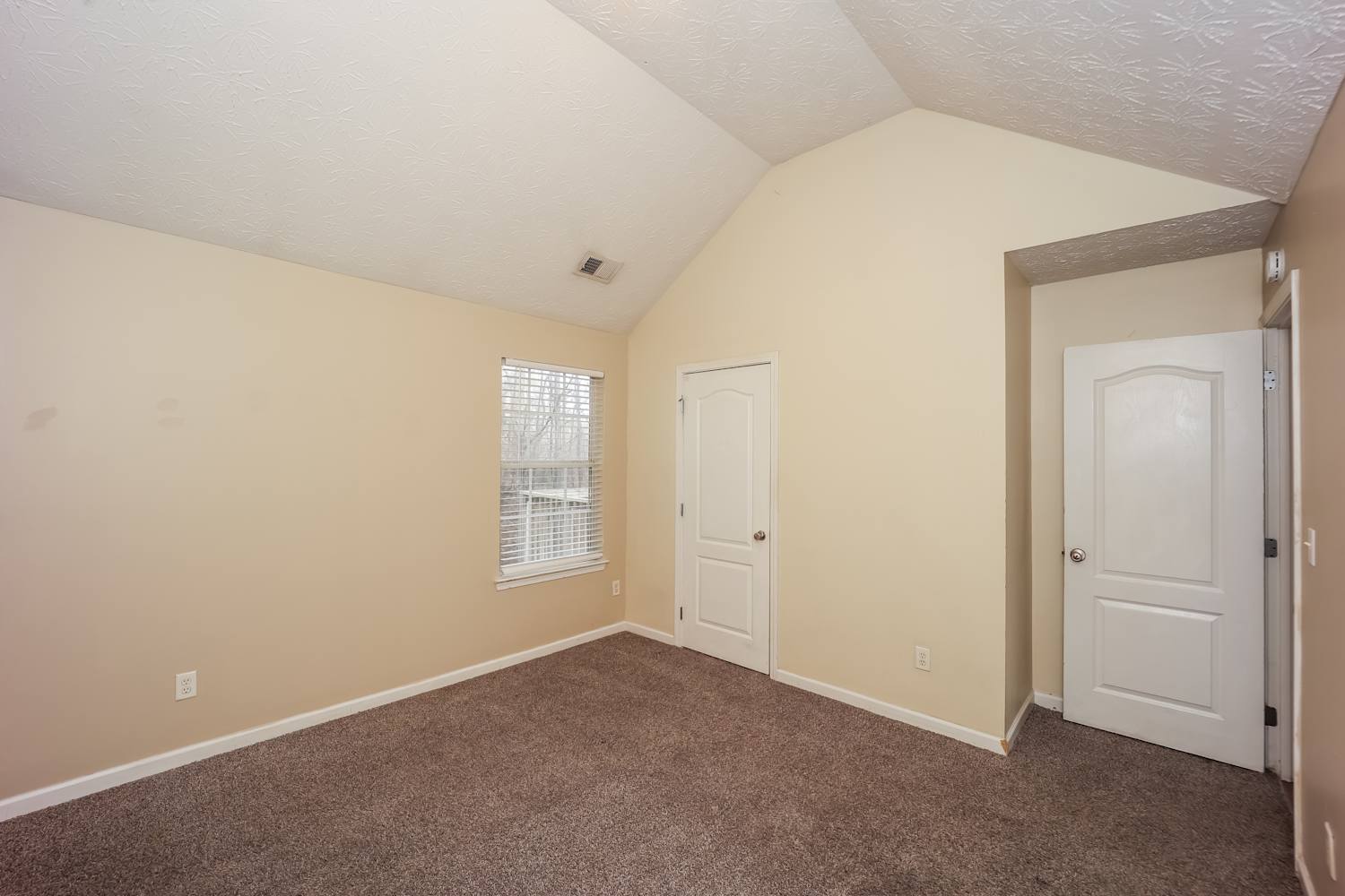 400 Upson Ln, College Park photo 13