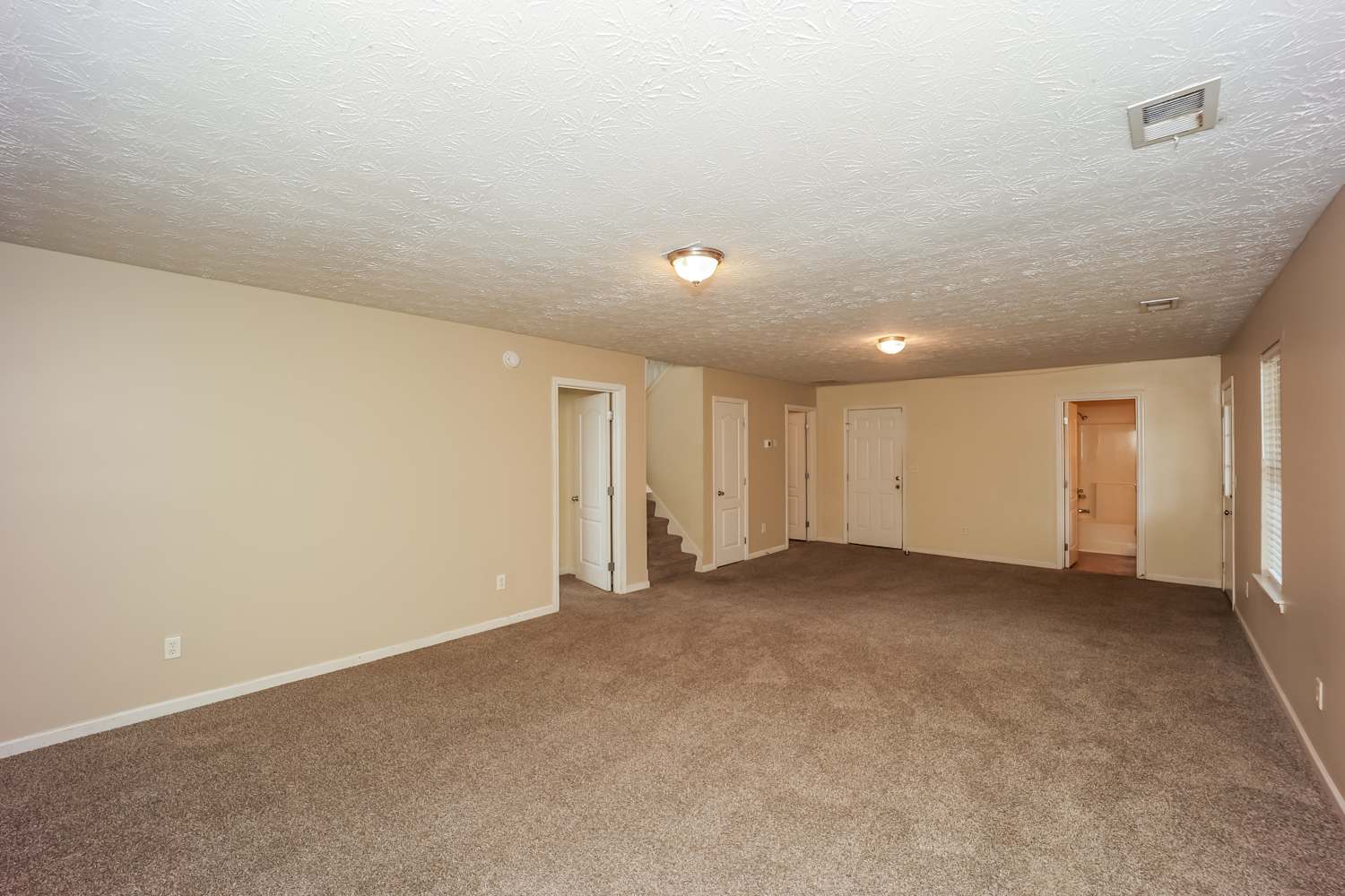 400 Upson Ln, College Park photo 11