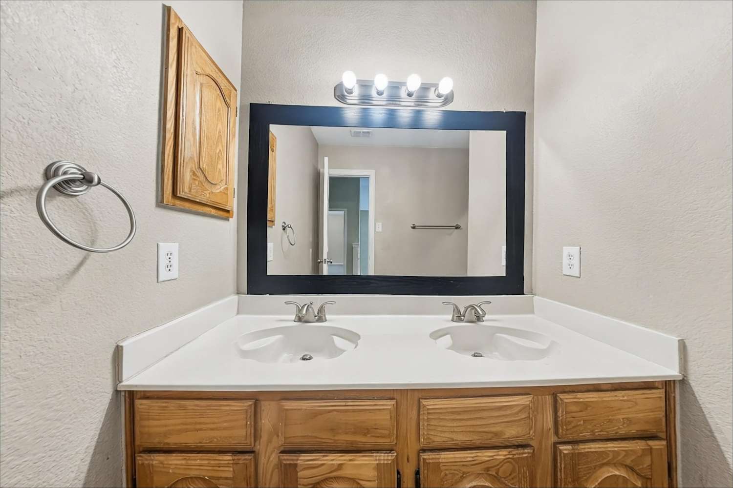 4000 Iris Ct, Haltom City photo 18
