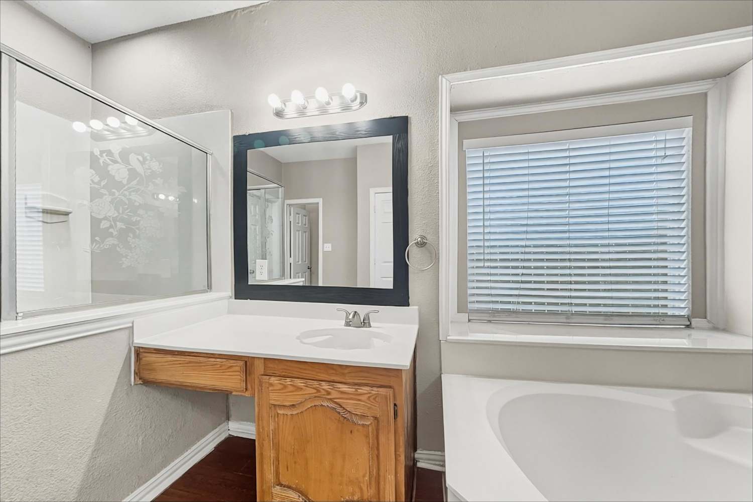 4000 Iris Ct, Haltom City photo 11