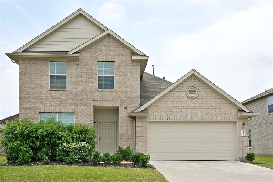 Front of 4006 Hawthorne Arbor, Fresno, TX