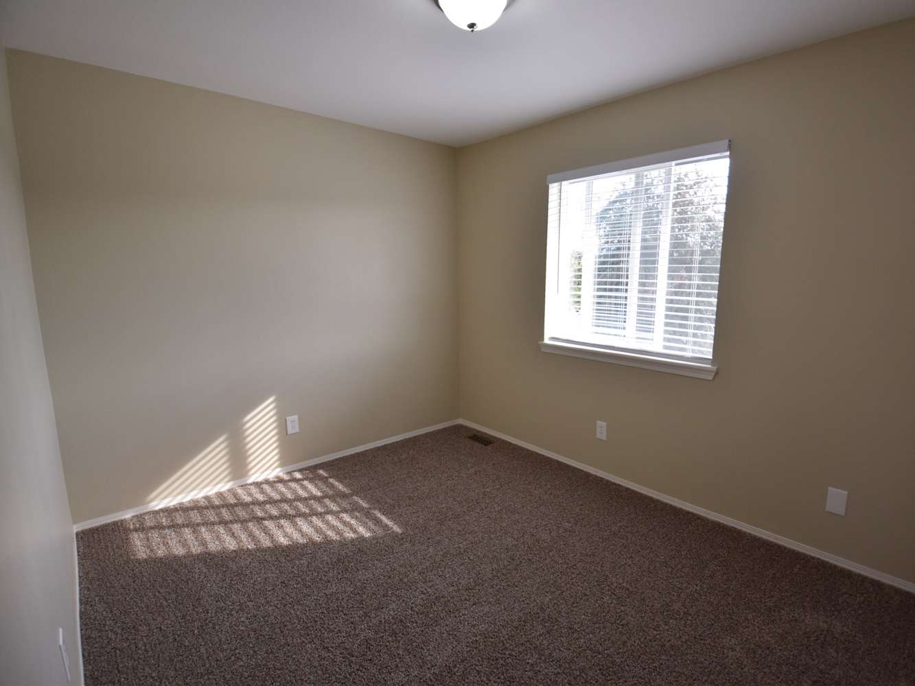 401 Kensington Ave NW, Orting photo 22