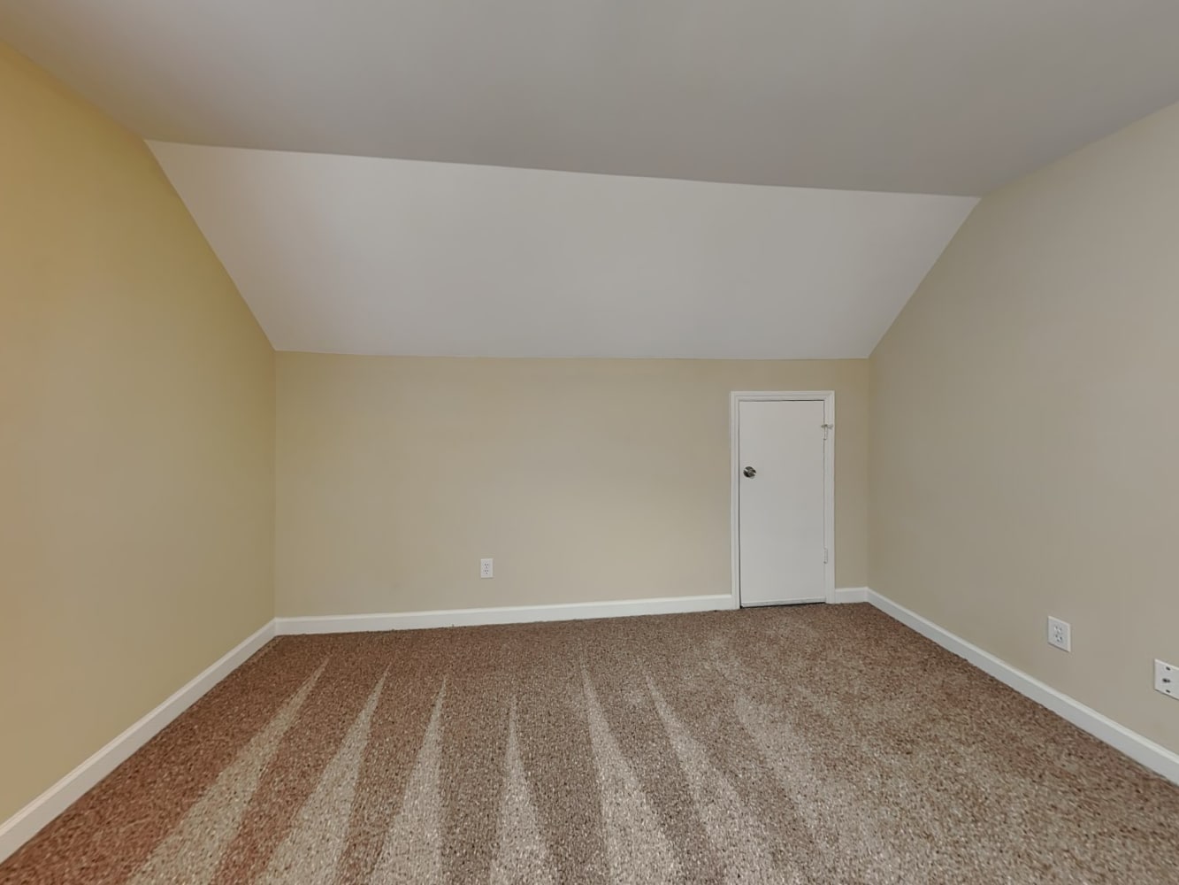 401 Loblolly Dr, Durham photo 12