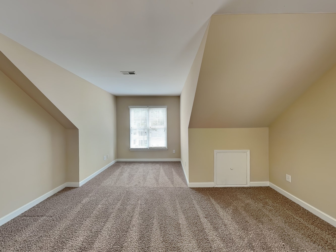 401 Loblolly Dr, Durham photo 11