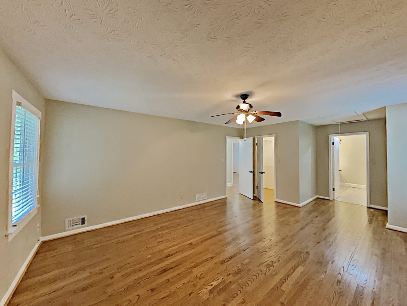 4010 Derby Dr, Cumming photo 12