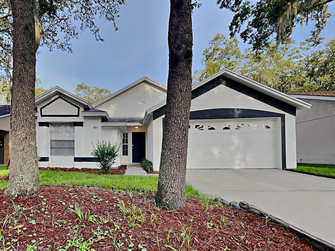 Front of 4011 Fontana Pl, Valrico, FL