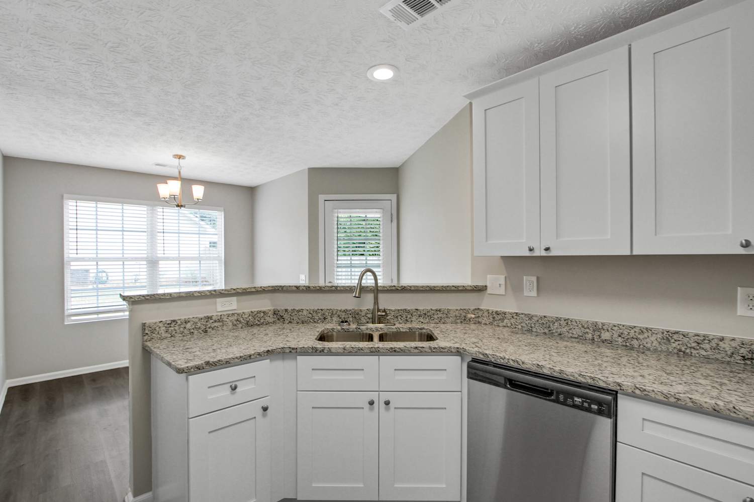 4035 Hollow Spring Trl, Loganville photo 9