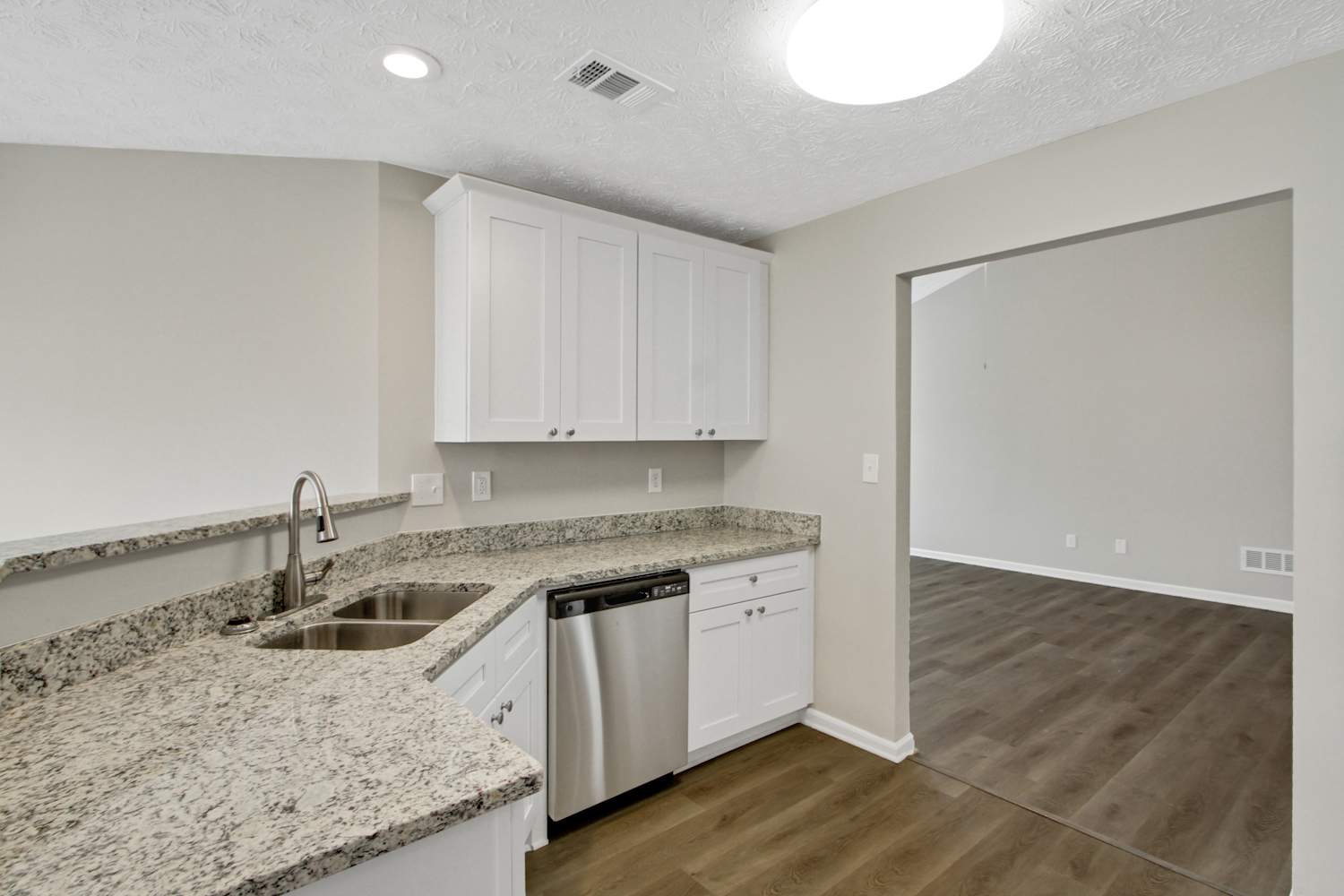 4035 Hollow Spring Trl, Loganville photo 7