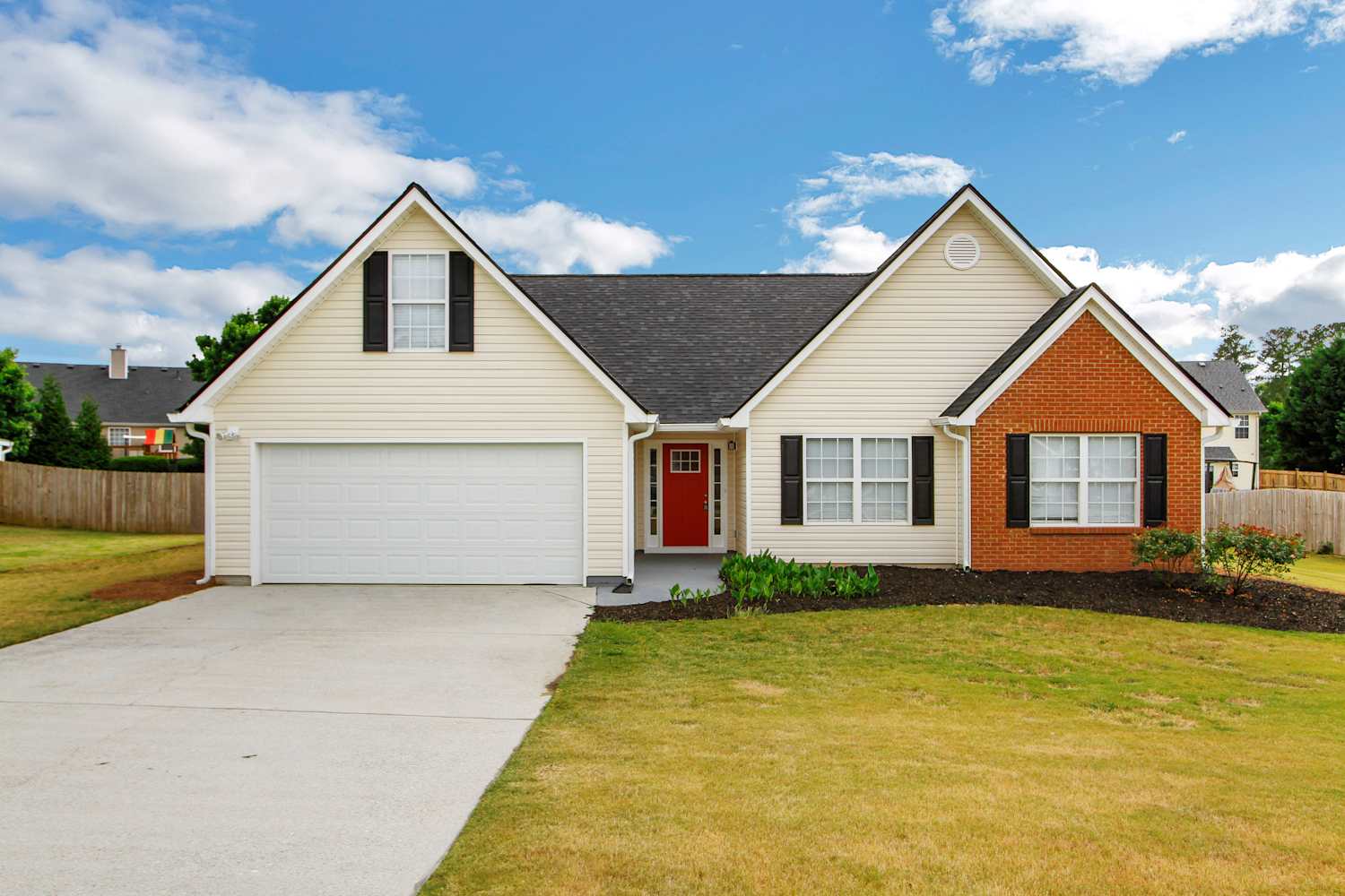 4035 Hollow Spring Trl, Loganville photo 1