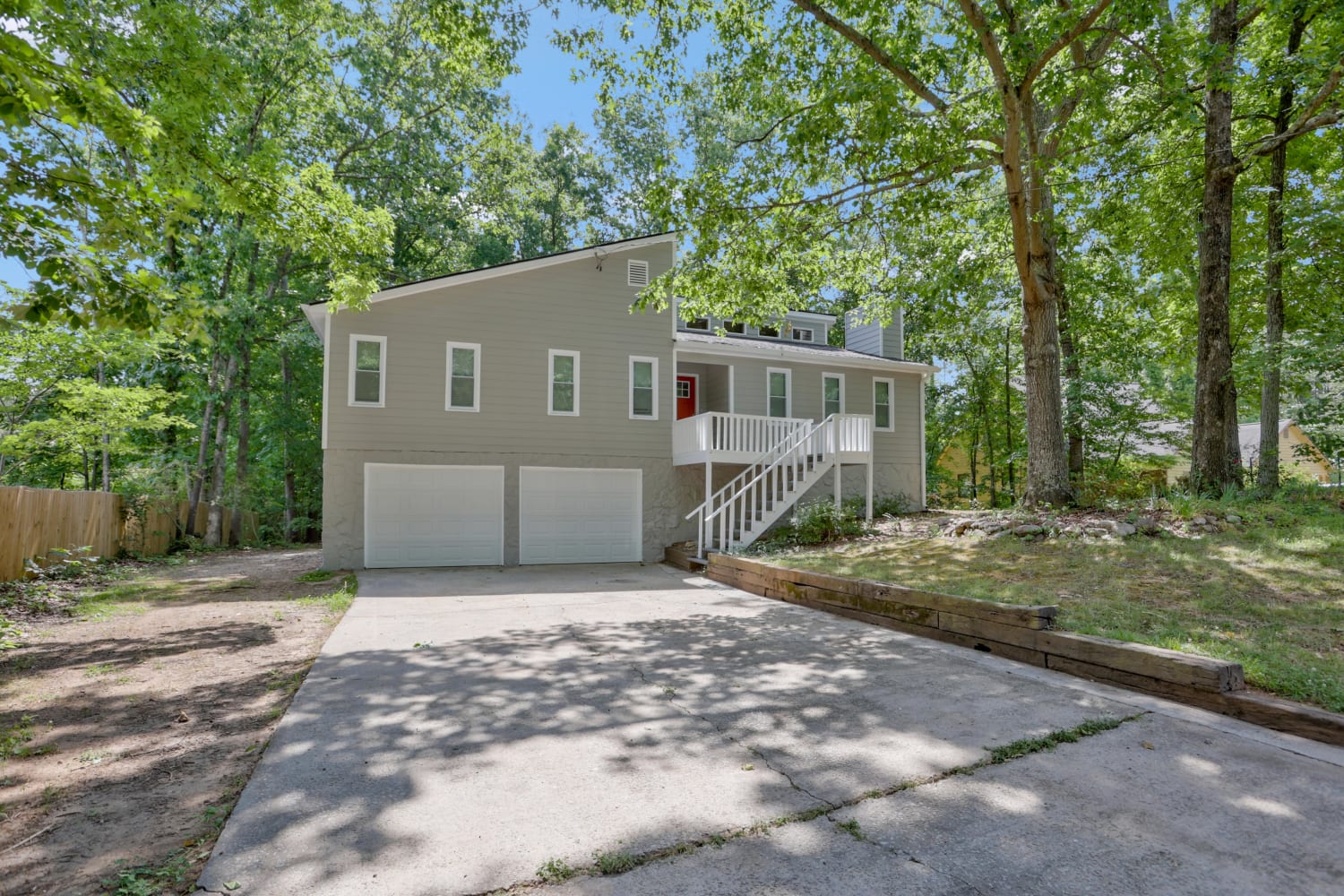 Front of 4036 Macedin Ct, Douglasville, GA