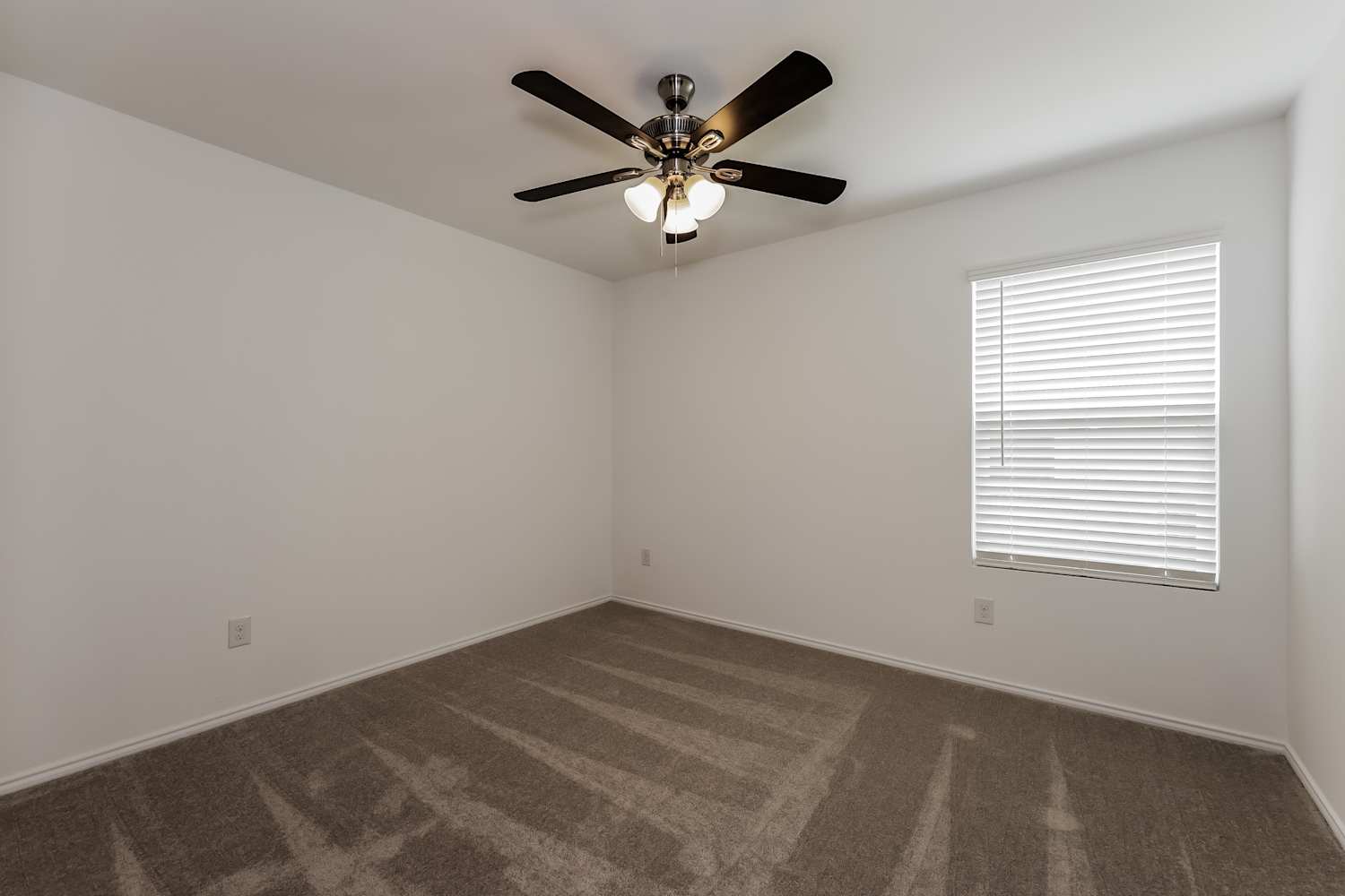 4036 Mountain Meadow Rd, Crowley photo 9