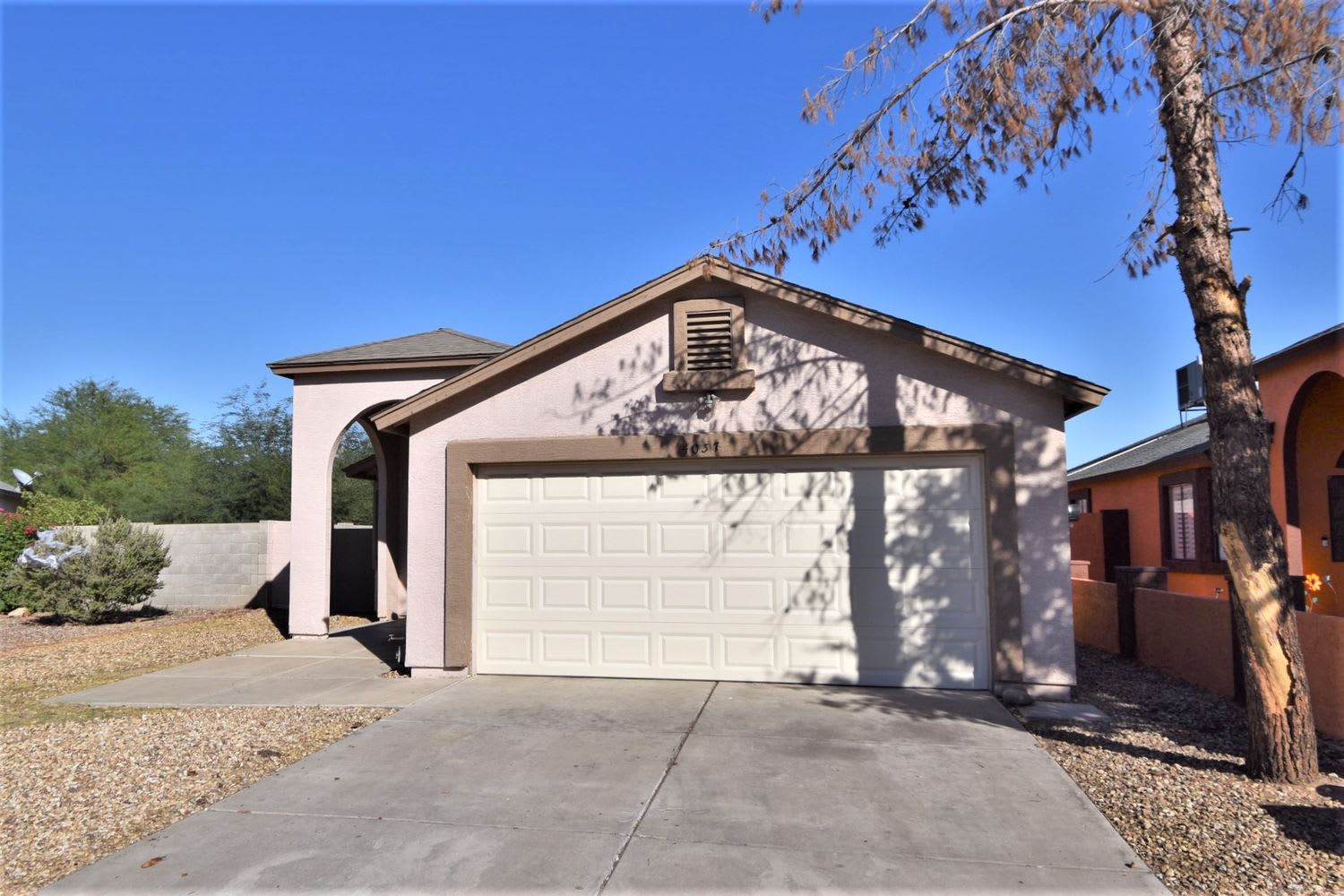 Front of 4037 N 88th Ln, Phoenix, AZ
