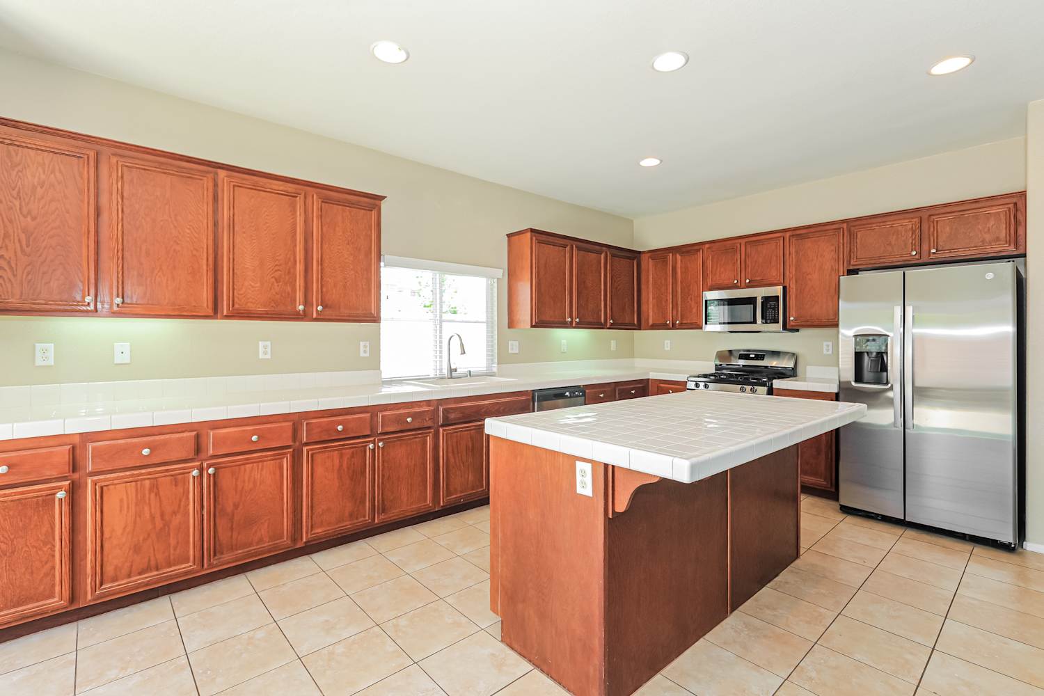 40503 Carly Ct, Murrieta photo 6