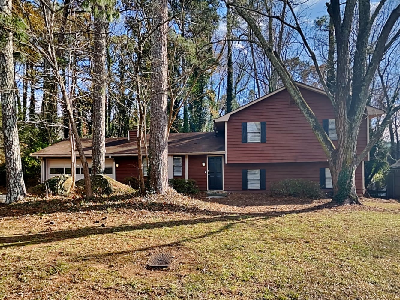 Front of 4056 Jami Ln, Snellville, GA