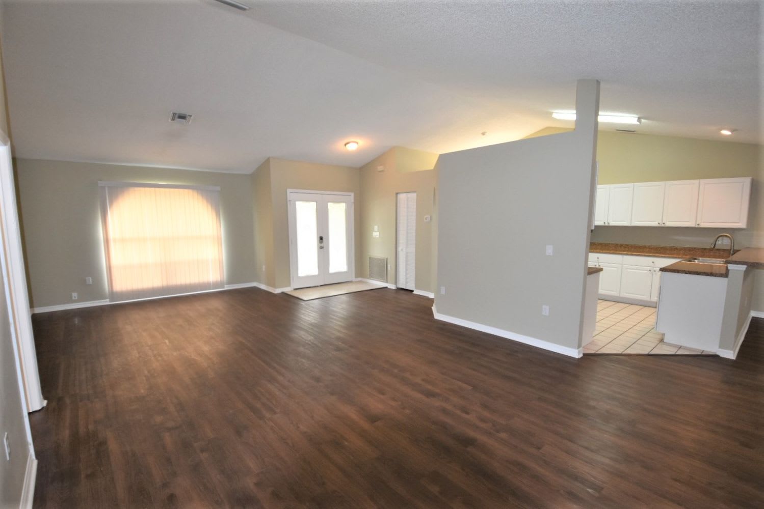 4061 Prairie View Dr N, Sarasota photo 2