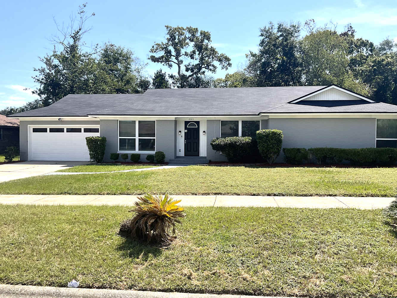Front of 4063 E Greenwillow Ln, Jacksonville, FL