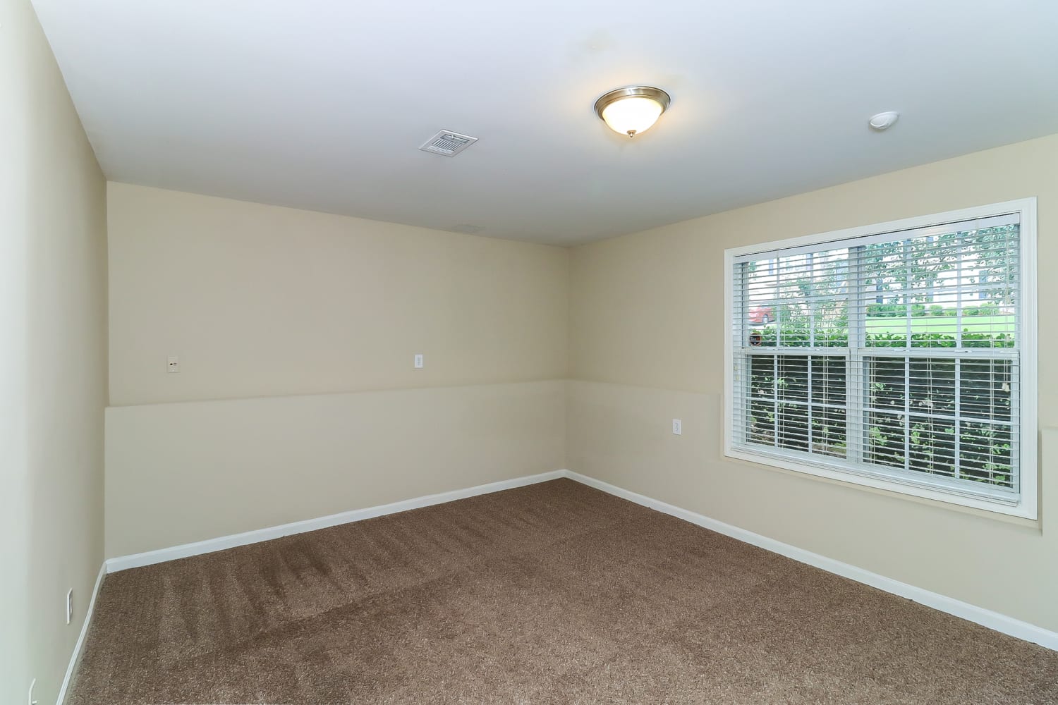 4067 Mount Vernon Dr, Woodstock photo 12