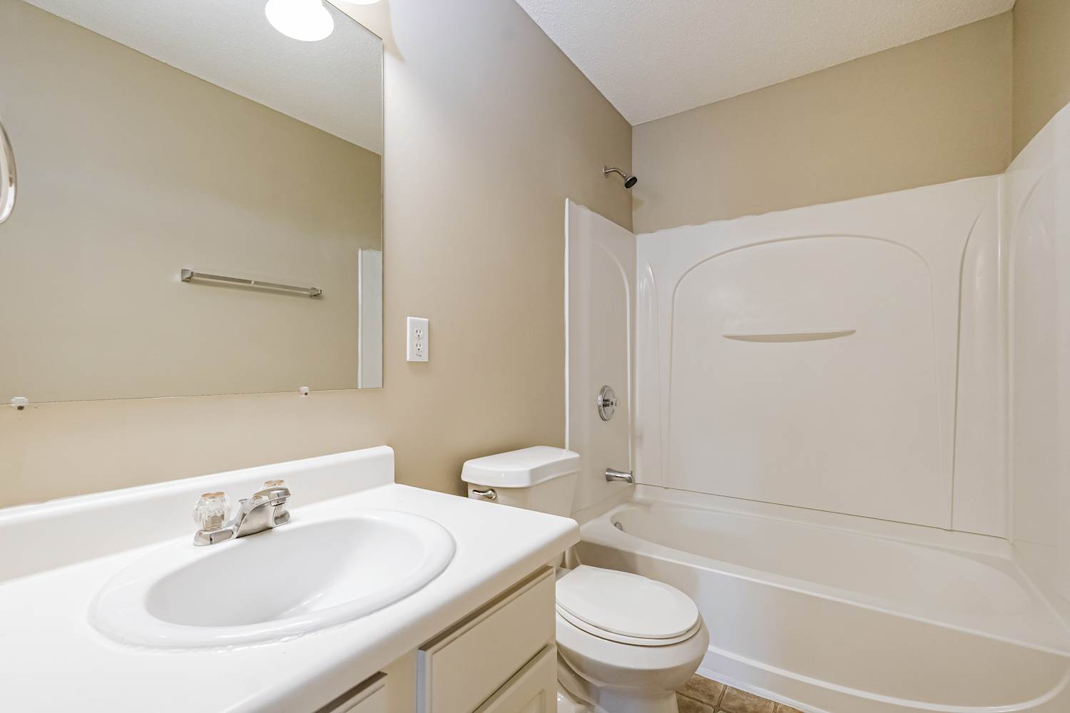 407 Windstone Trl, Alpharetta photo 16