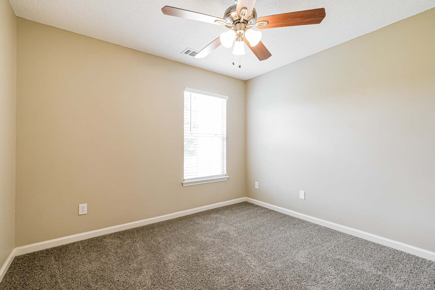 407 Windstone Trl, Alpharetta photo 14