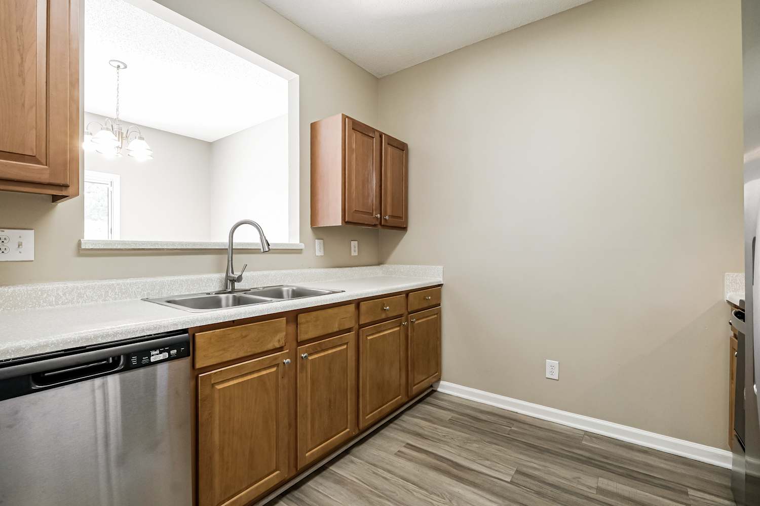 407 Windstone Trl, Alpharetta photo 8