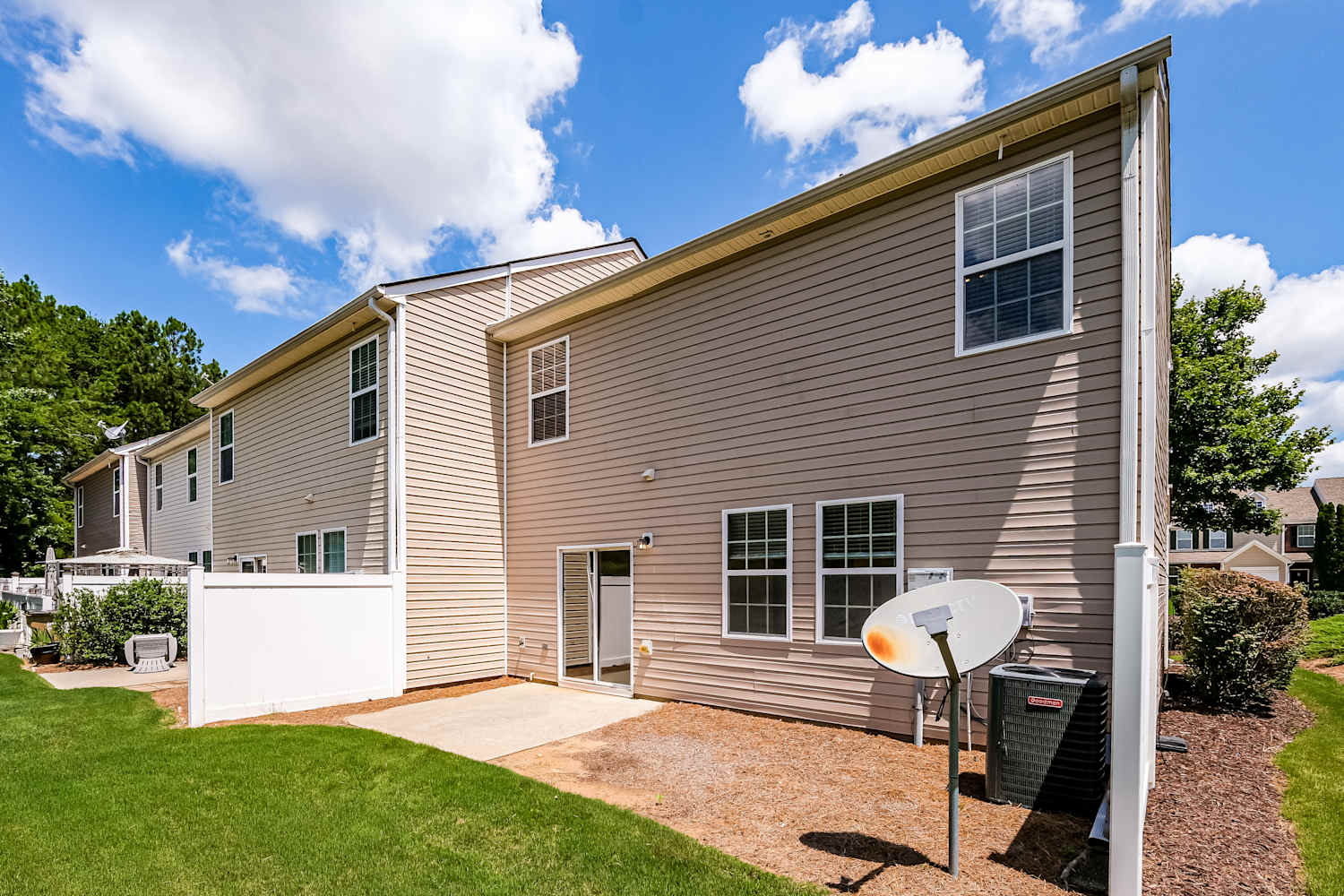 407 Windstone Trl, Alpharetta photo 17