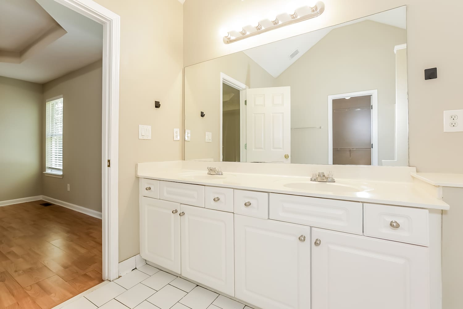 4088 Water Hole Ct, Douglasville photo 9