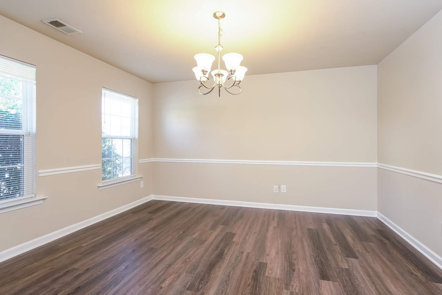 4104 Vershire Ave, Greensboro photo 8