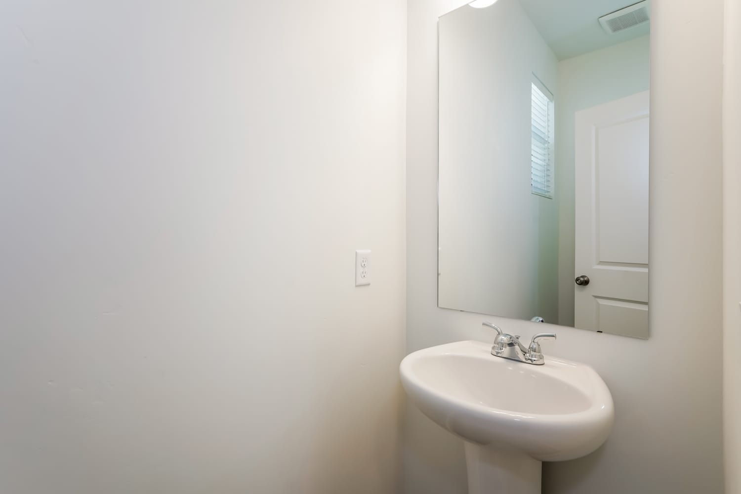 411 E Kanab Creek Dr, Saratoga Springs photo 16