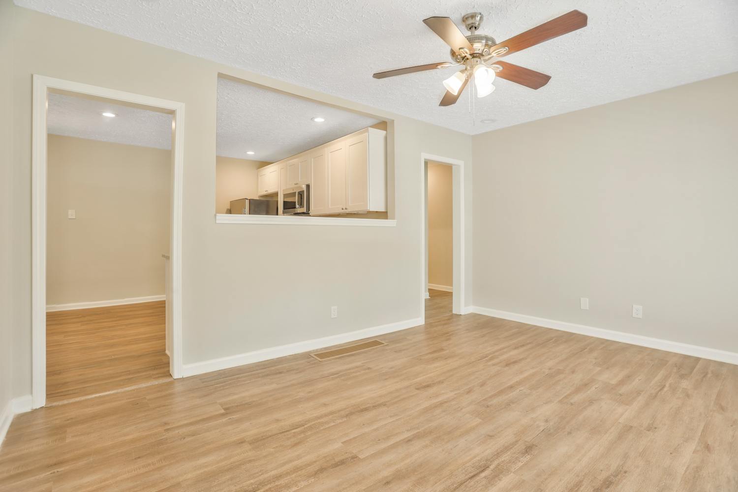 411 Forrest Ridge Dr Nw, Atlanta photo 5