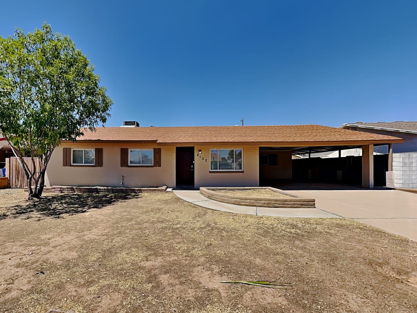 4122 W Echo Ln, Phoenix photo 1