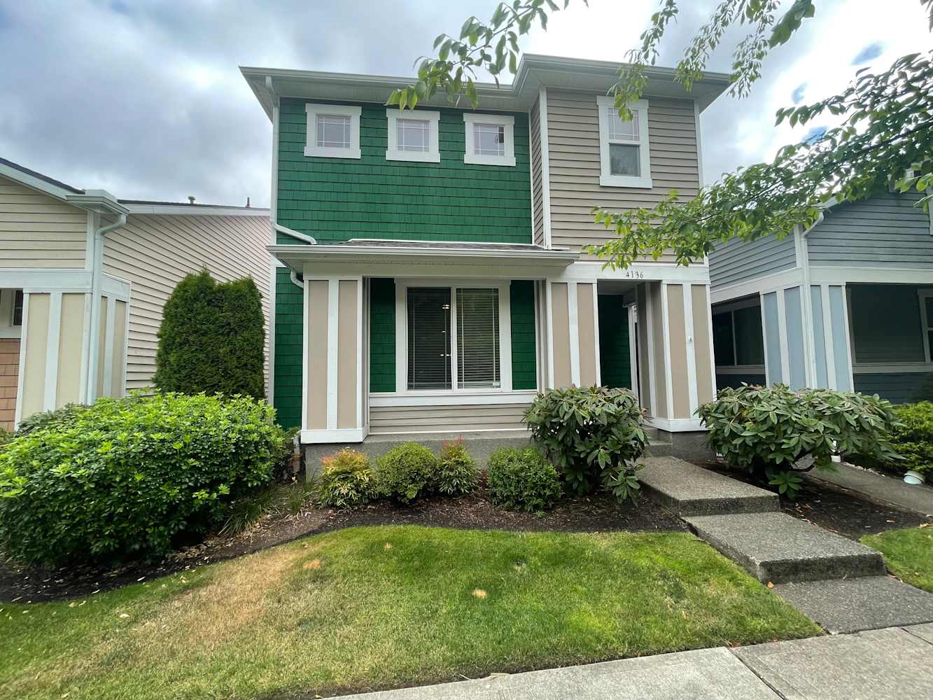 Front of 4136 Edgewater Blvd NE, Lacey, WA