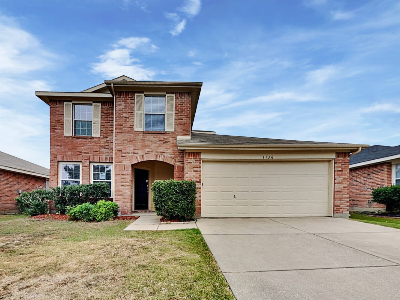 Front of 4136 Gladney Ln, Fort Worth, TX