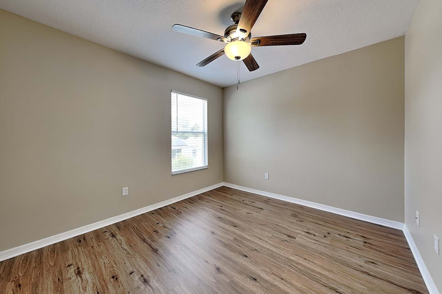 414 Thicket Crest Rd, Seffner photo 15