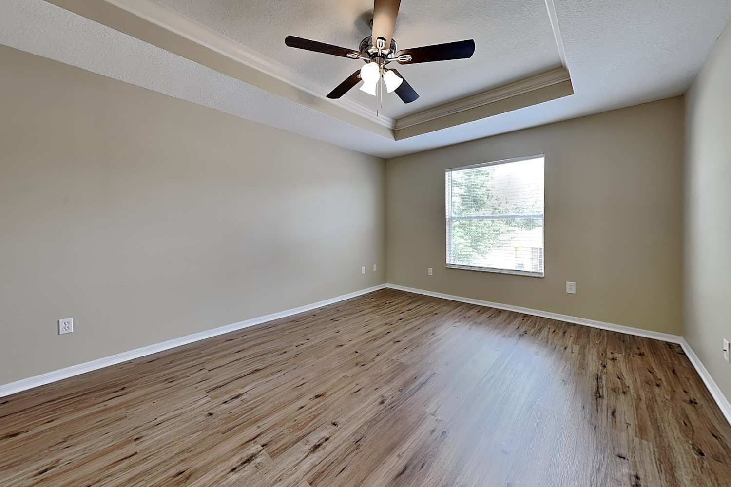 414 Thicket Crest Rd, Seffner photo 10