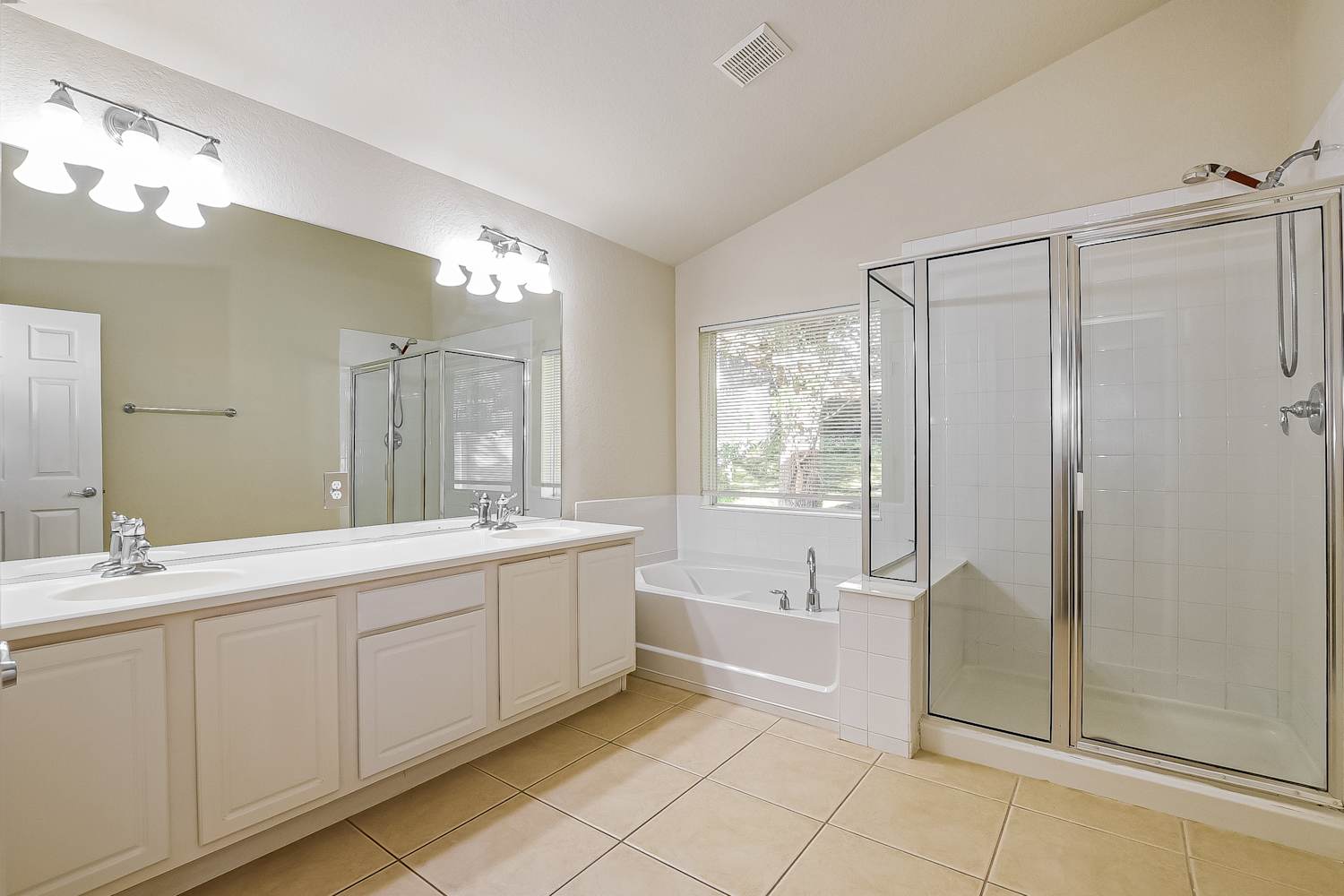 415 Balboa Blvd, Clermont photo 11