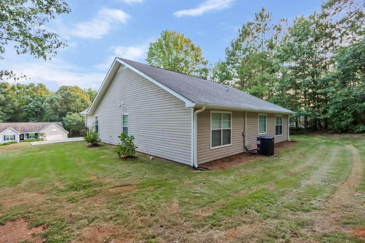 415 Cambridge Way, Covington photo 22
