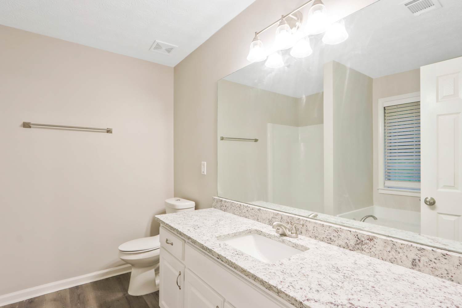 415 Cambridge Way, Covington photo 19